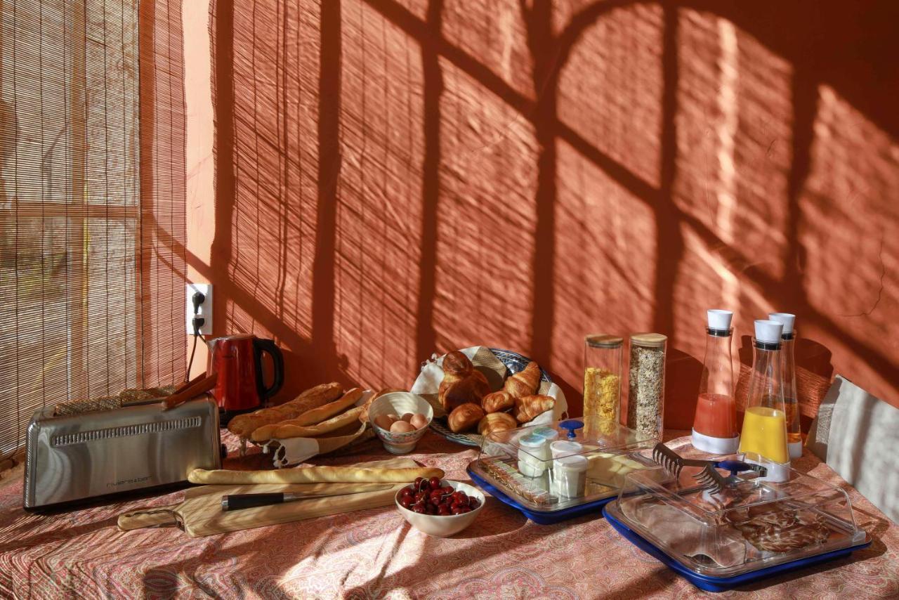 Le 37 Malaucene Bed and Breakfast Εξωτερικό φωτογραφία