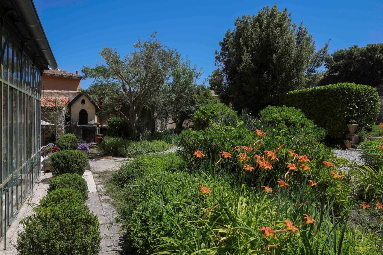 Le 37 Malaucene Bed and Breakfast Εξωτερικό φωτογραφία