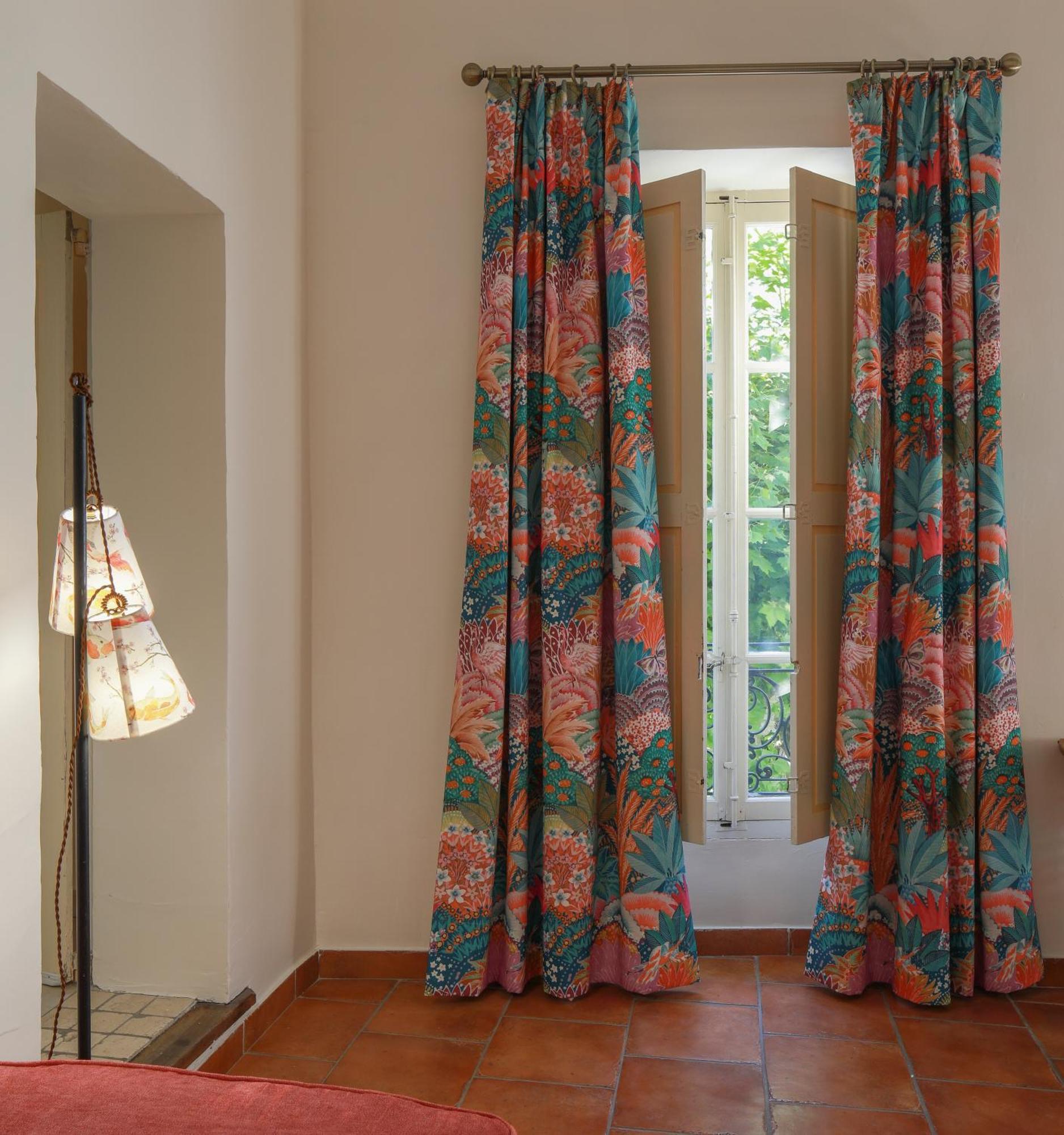 Le 37 Malaucene Bed and Breakfast Δωμάτιο φωτογραφία